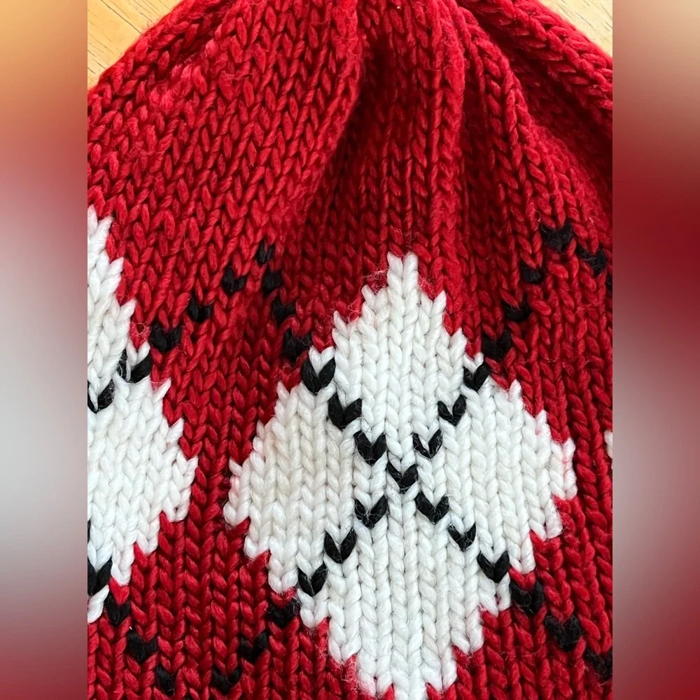 New York & Company Beanie Hat and Matching Scarf 2pc set, Red White Black | OS - Picture 6 of 13